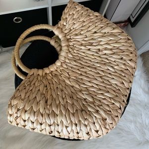 Straw Summer Tote
